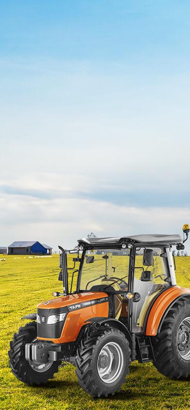 Cab-Model-TAFE-7515-Tractor-Field.png